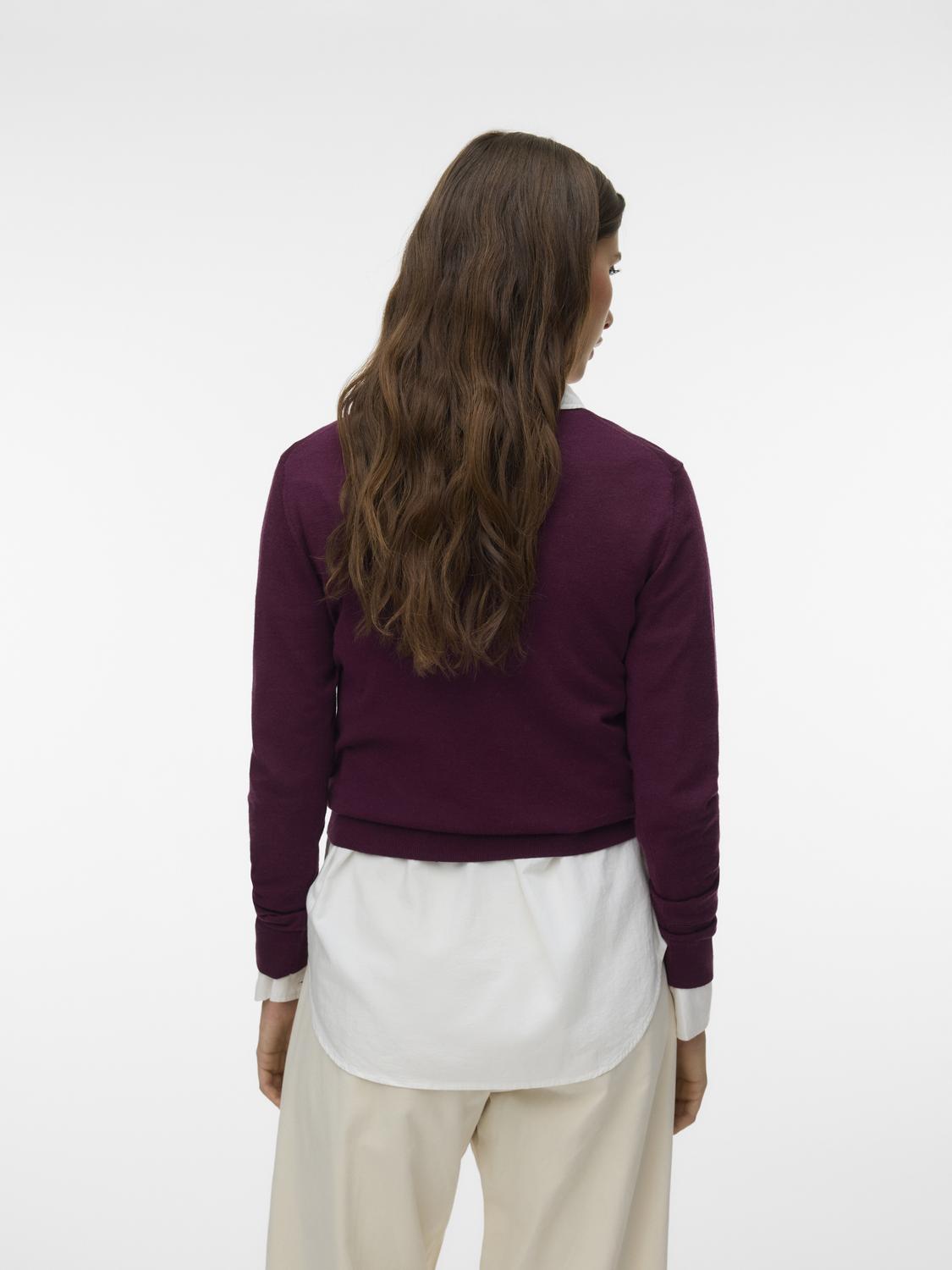 model_shot-back